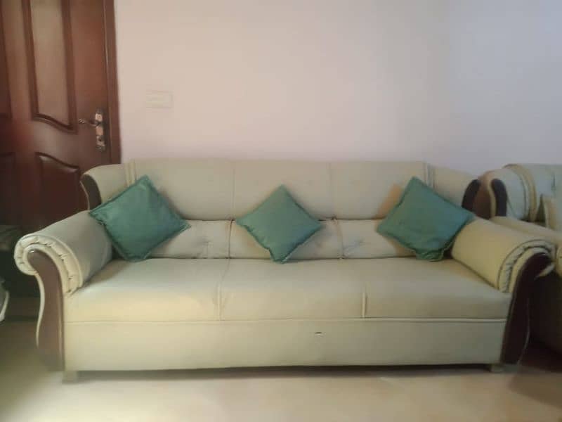 5 seaters sofa set 1