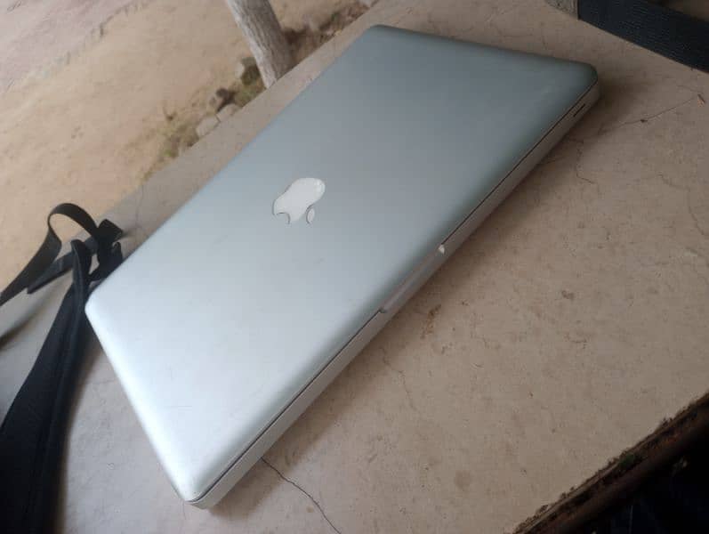 Macbook Pro Mid 2012 | 13 inches | i5 2.5 GHz 5