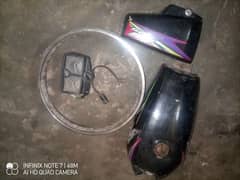 125 Part ha Fuel tank / rims /Chaincover/meter