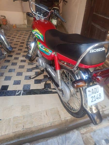 honda CD70 2