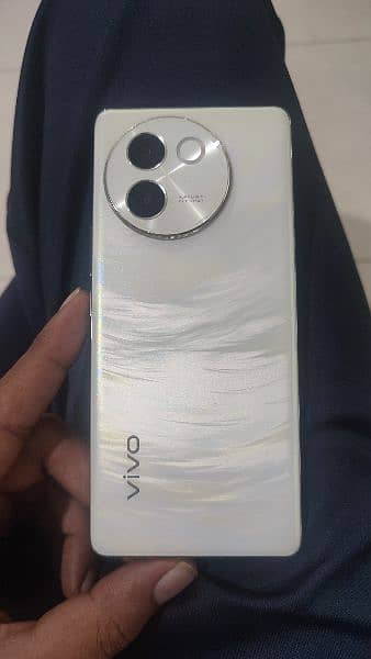 Vivo V30e 2