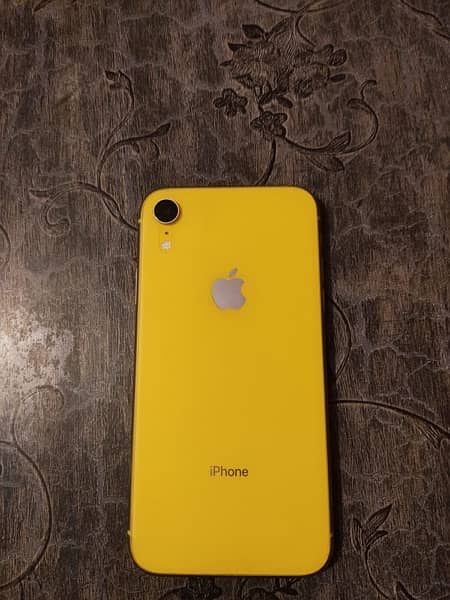 Iphone XR 64gb yellow color non pta 7