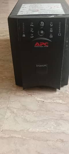 APC Smart UPS