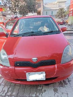 Toyota Vitz 2000 (urgent sale) 0