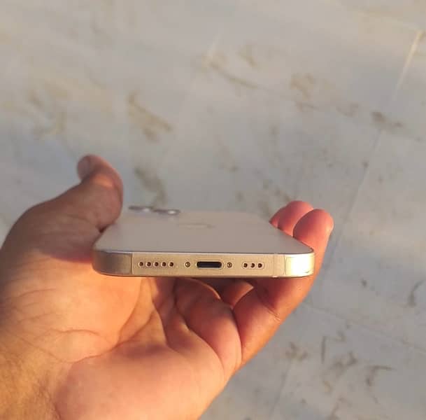 iPhone 13 PTA with box for sale 3