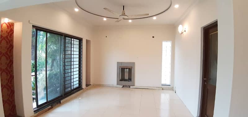 A One Kanal House For Rent In DHA Phase 4 Block Ff 8