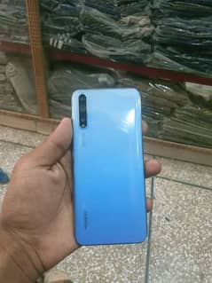 Huawei y8p