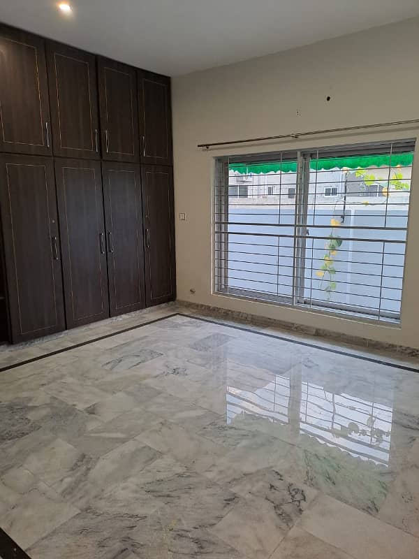 1 KANAL SINGLE STOREY HOUSE AVAILABLE FOR RENT IN OPF HOUSIG SCHEME BLOCK D 7