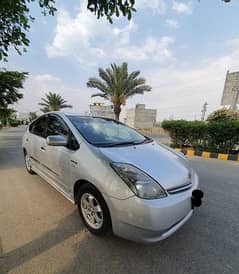 Toyota Prius 2007/2014 Lahore Rigistered