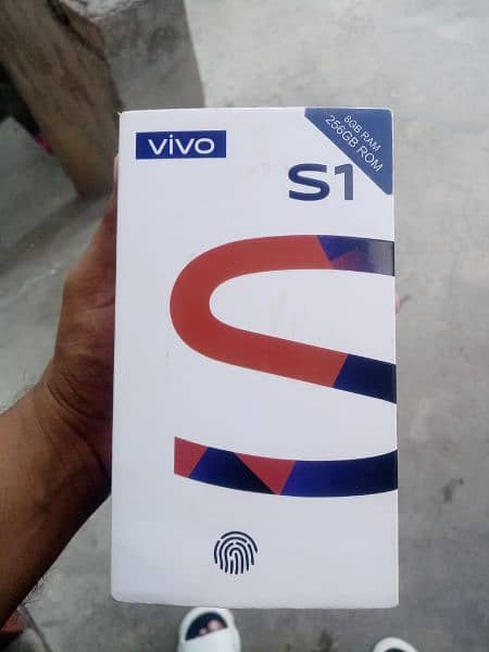 vivo s1 8gp ram 256gp 7