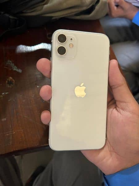 iPhone 11 64Gb 3