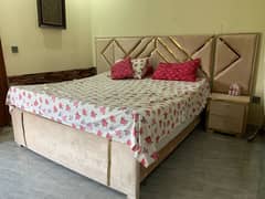 king size bed with side tables