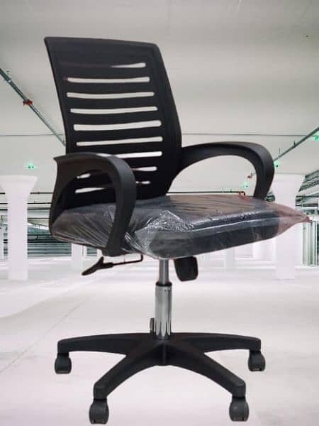 Chair/Table/Office Chair/Executive Chr/Workstation Table/Visitor Chair 6