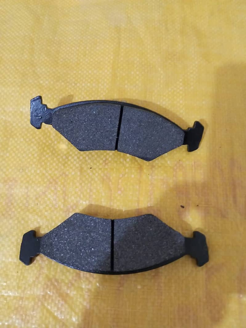 KIA SEPECTRA NEW BREAK DISK PAD & LEATHER 2