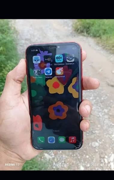 iPhone xr 3