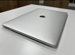 MacBook