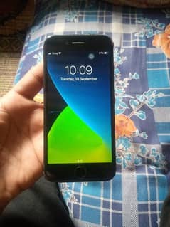 iPhone 7 128GB Pta approved urgent sale need money Thanks