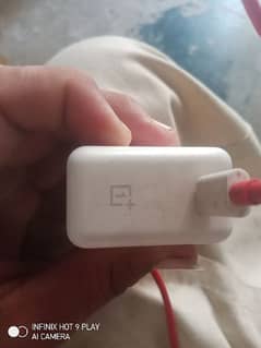 OnePlus 8 ka original 68warp charger sath cable bhi ha