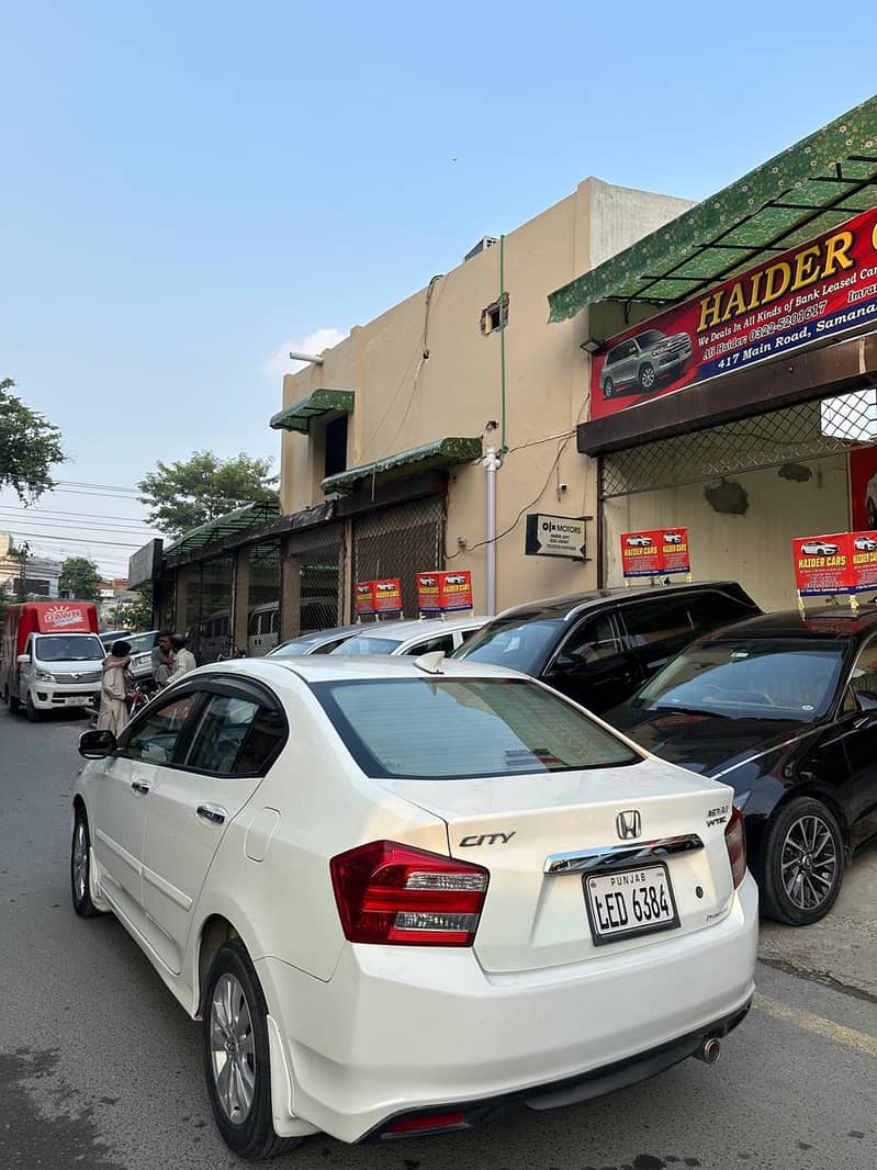 Honda City 1.5 Aspire Auto 2018 Already bank leased 5