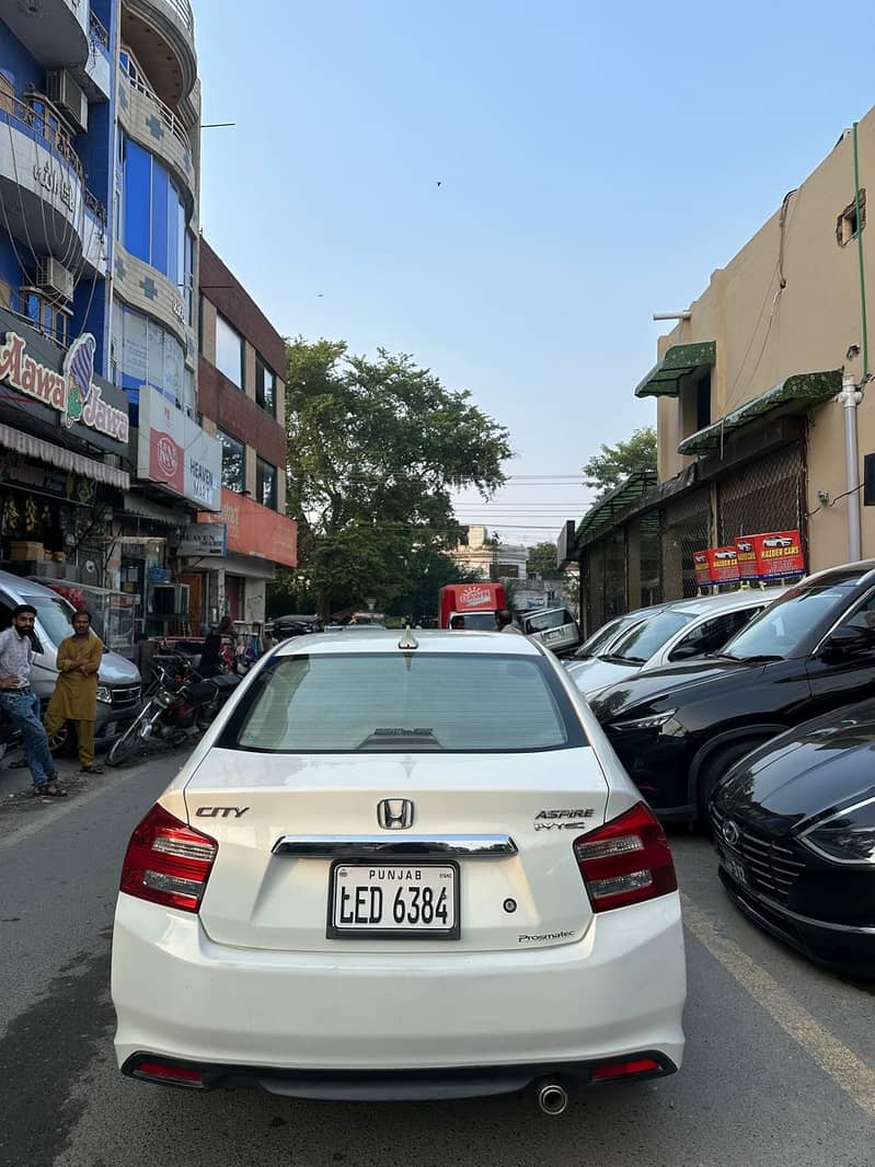 Honda City 1.5 Aspire Auto 2018 Already bank leased 7