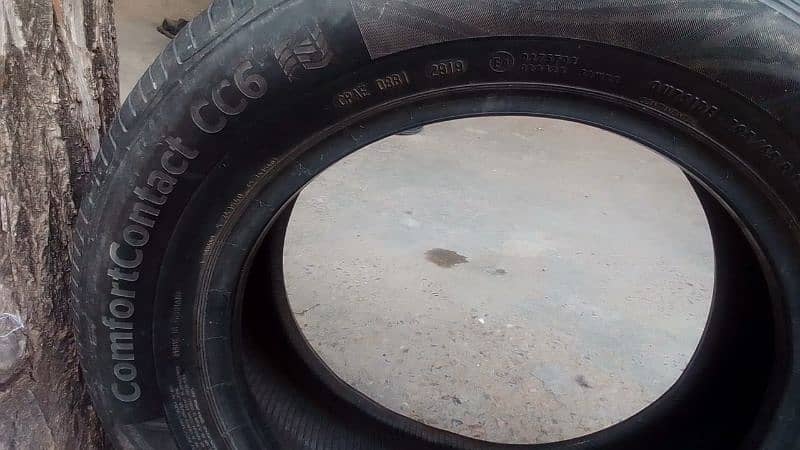 Used German Tyres For Sale in good condition. 3