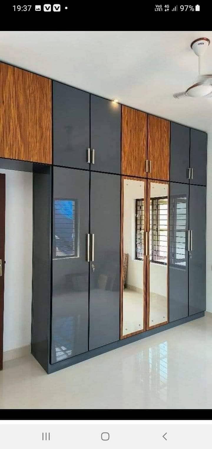 wardrobe and kitchen 0