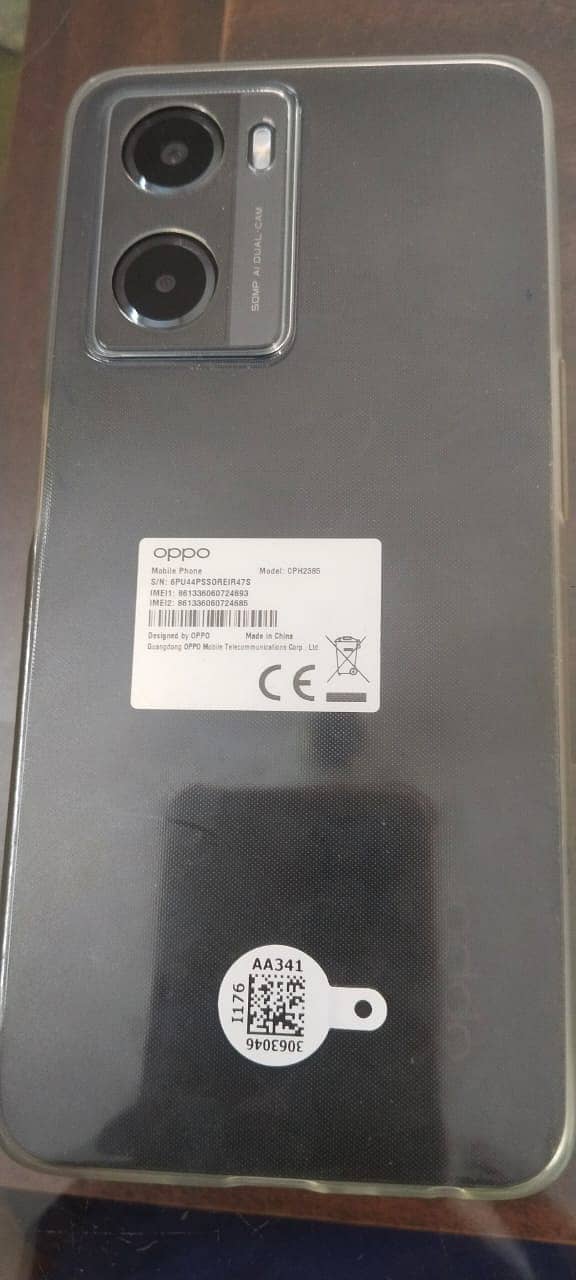 Oppo A77, Condition 10/10, Non PTA 1