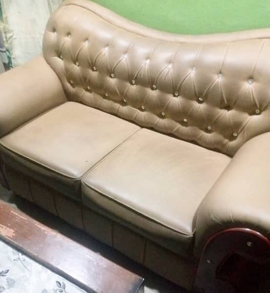 2 seater sofa 0