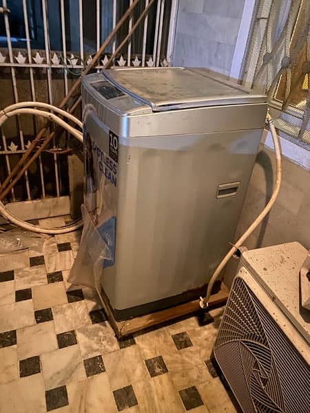 Haier HWM90-1789 washing machine 2