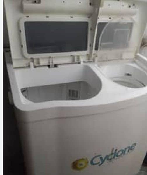 KANWOOD WASHING & DRYING MACHINE 1