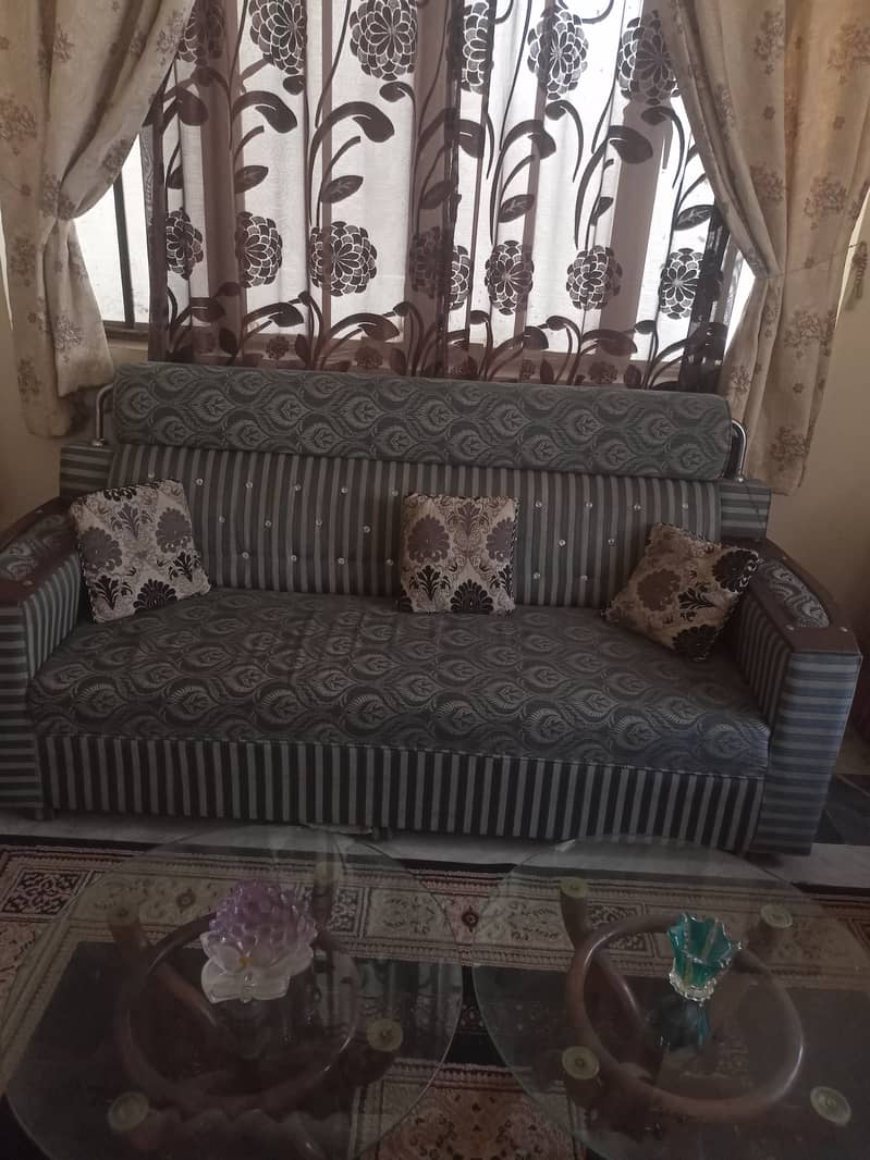 5seater sofa set 0