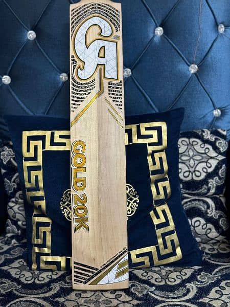 CA original bat gold 20k condition 10 by 10 3