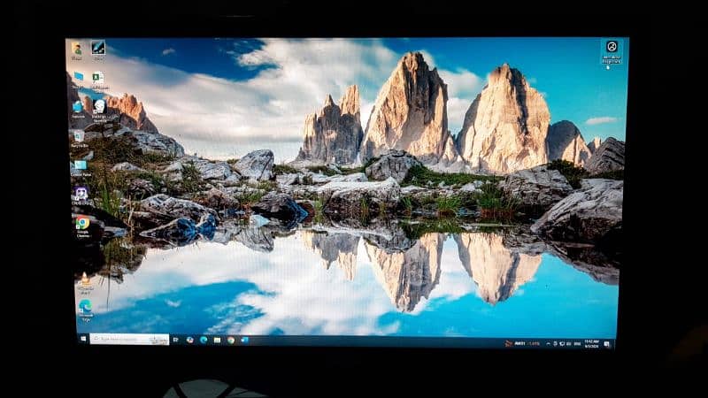 Asus LED 27" Monitor 4