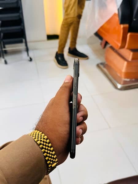 i phone xs max pta proved 4