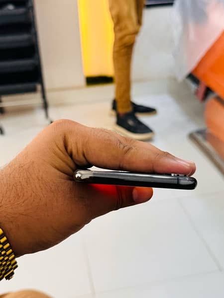 i phone xs max pta proved 6