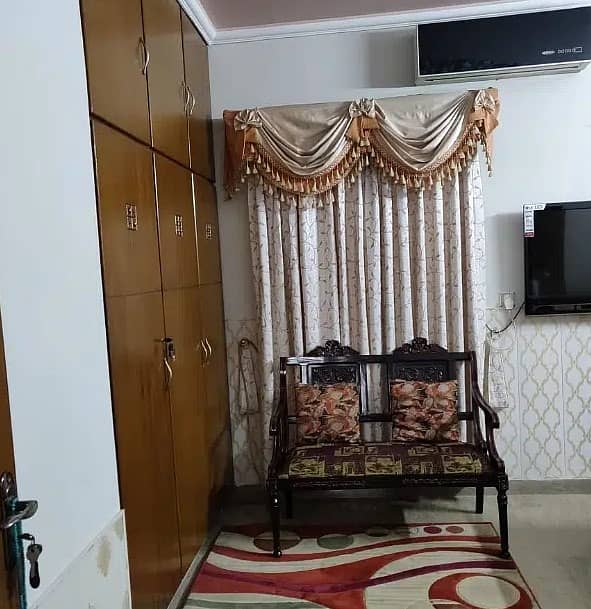 3BED ROOM UPPER PORTION AVAILABLE FOR RENT IN PAK ARAB HOUSING SOCIETY 5