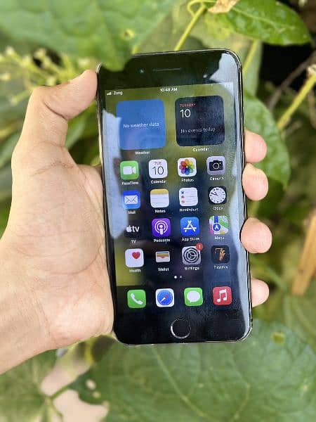 Iphone 8 plus PTA Approved Camera king 64gb All ok urgent sale others 7