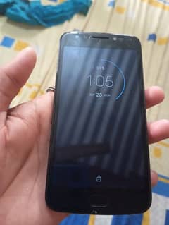 moto e4 with finger print