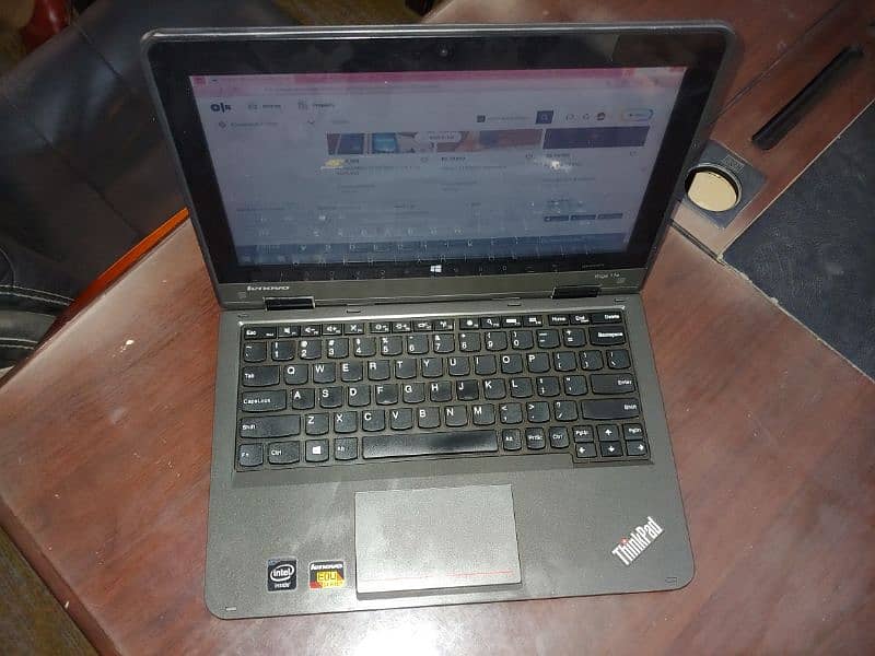 Lenovo Yoga 11e 4