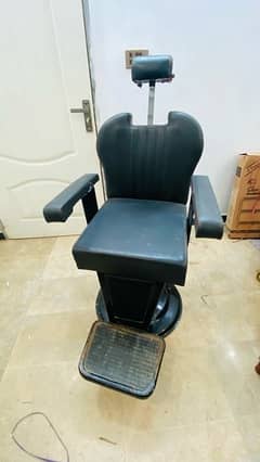 saloon chair