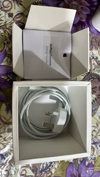 Apple AirPort Extreme and Express 8