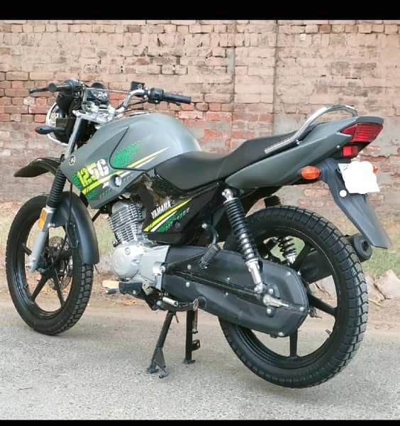 Yamaha YBR 125G Bike For sale 7