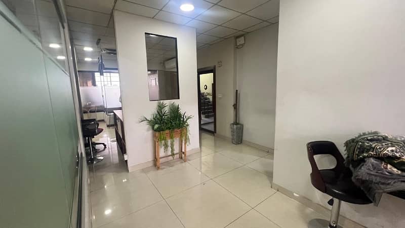 PC Marketing Offers! Blue Area 3rd Floor 1500 Sqft, Lift Installed 8