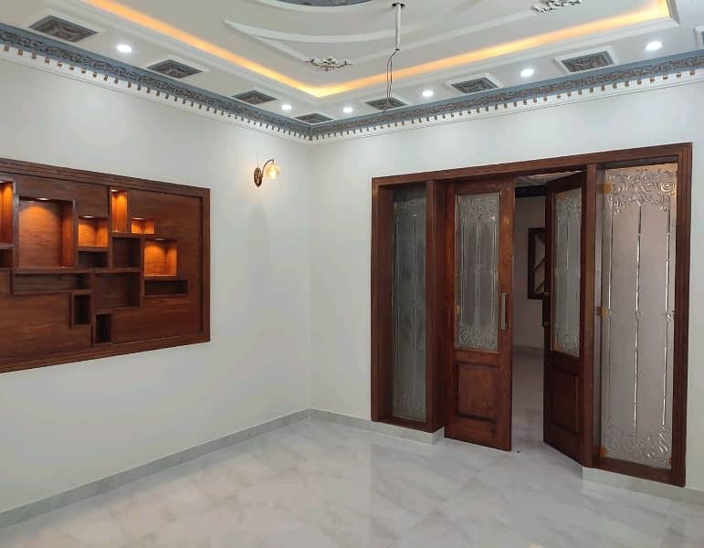 In Wapda Town Phase 2 10 Marla House For sale 4