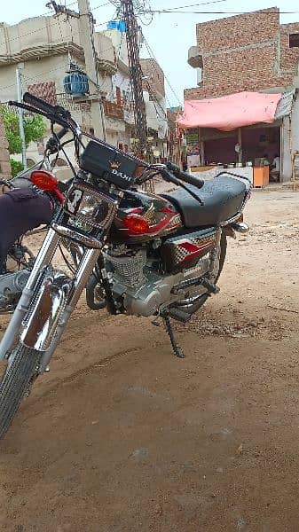 Honda CG125 black color 1