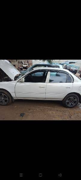 Toyota Corolla 2.0 D 2001 9