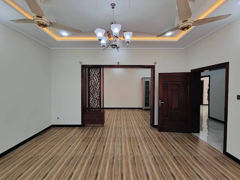 ONE KANAL REASONABLE LOWER PORTION WITH SEPARATE GATE FOR RENT IN DHA PHASE 2 ISLAMABAD 13