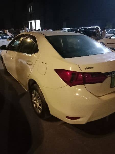 Toyota Corolla XLI 2016 11