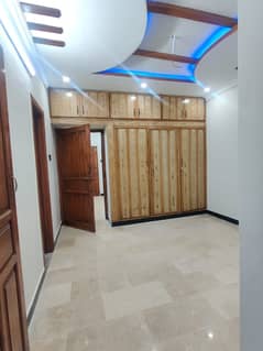 25*40 single storey for sale in I 10 1. Accomodation 3 beds one washroom and kitchen. Rental value 60 thousand
Demand 2.20 crore