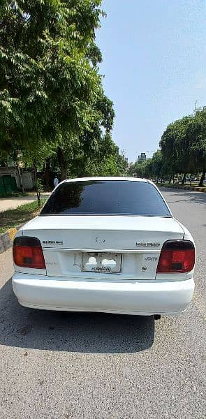 Suzuki Baleno 2004 1